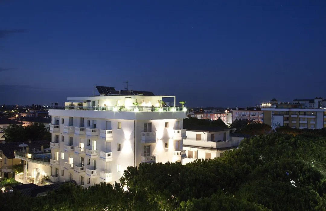 Hotel Tropical-1